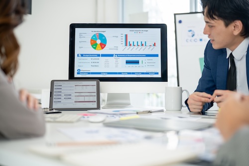 Dashboard de analítica y reporting digital para autónomos y empresas